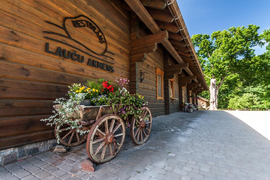 Laucu Akmens Skulte (Limbazi) Exterior foto